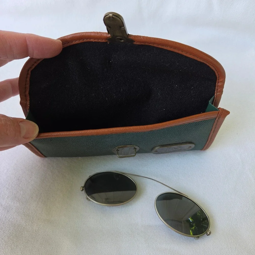 Field & Stream Clip On Sunglasses Green Good Vintage Case Oval